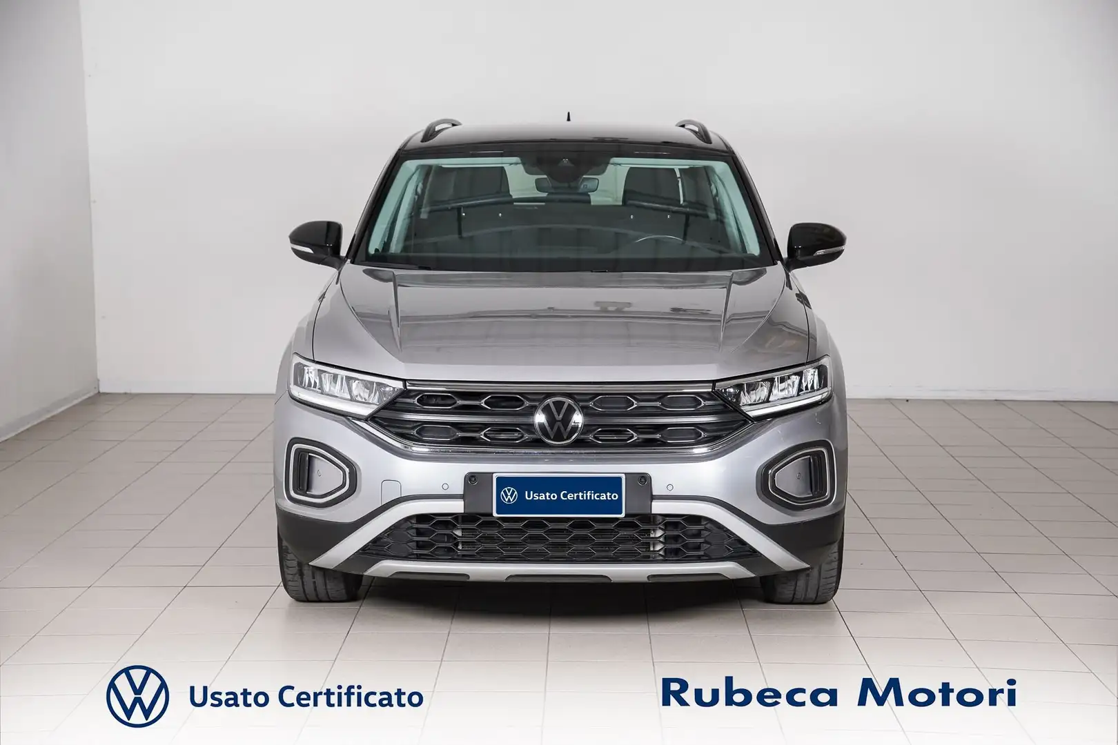Volkswagen T-Roc 2.0 TDI DSG Life 150CV Silber - 2