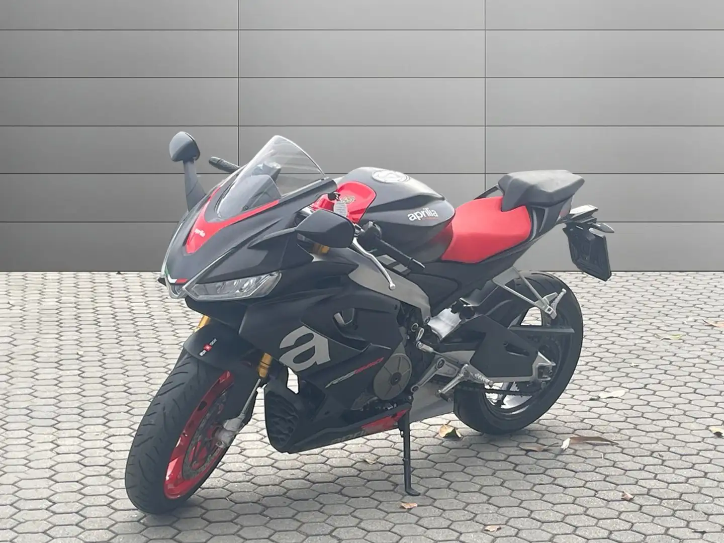 Aprilia 660 Argento - 2
