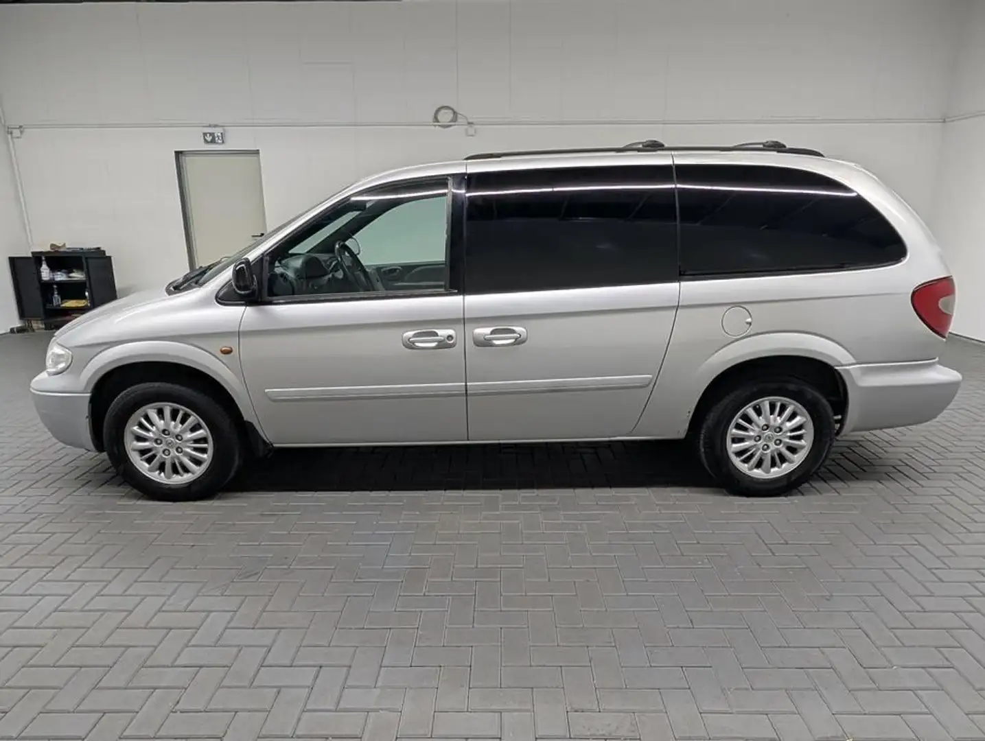 Chrysler Grand Voyager 2.8 CRD LX Für Gewerbe, Ex-/Import Silber - 2