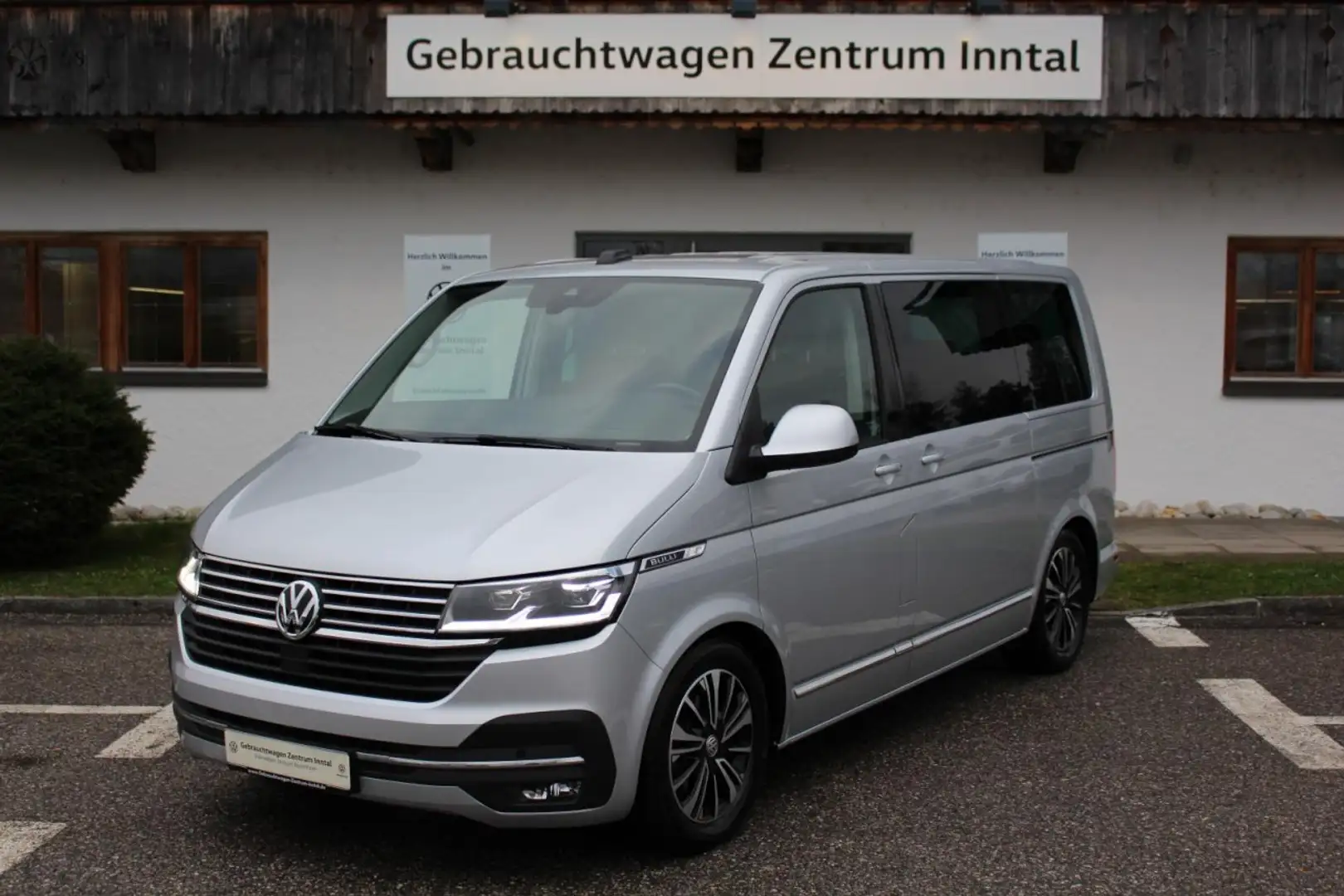 Volkswagen T6 Multivan .1 Generation Six 2,0 TDI (AHK,LED,Navi) Klima Silber - 2