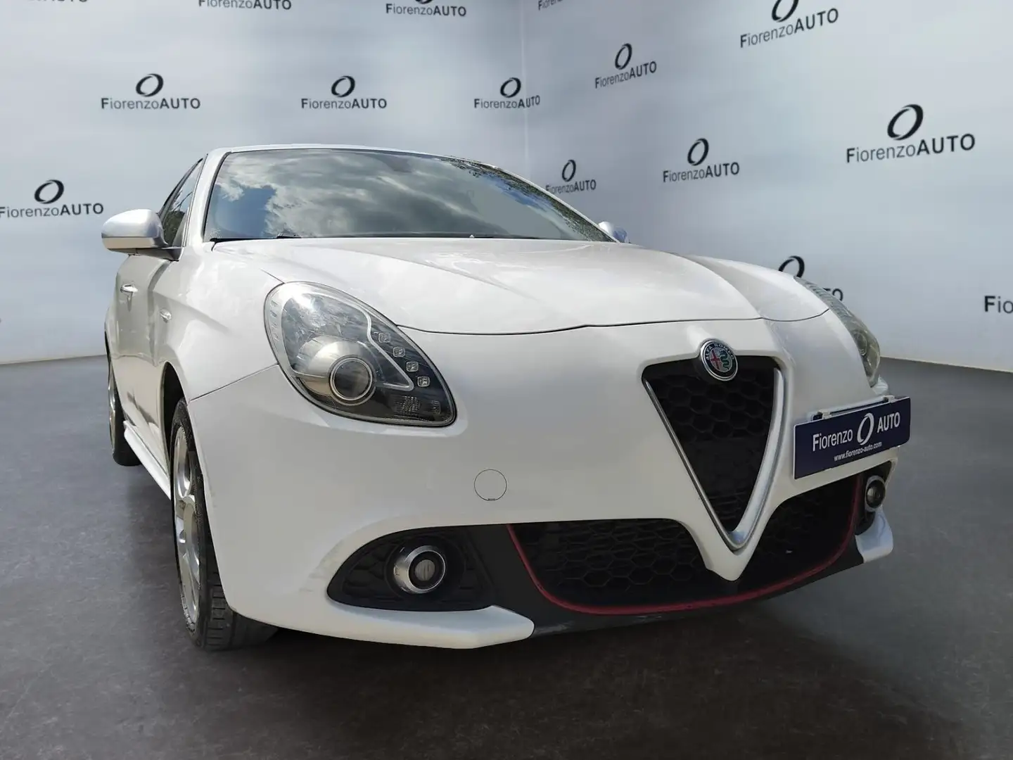 Alfa Romeo Giulietta 1.4 Turbo Sport 88Kw(Man) "PREZZO REALE"(1599) Blanc - 2