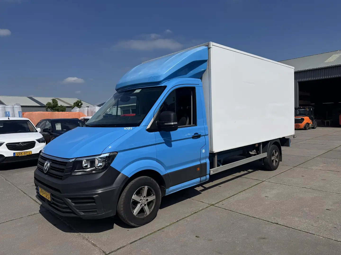 Volkswagen Crafter 35 2.0 TDI L4 Trendline BAKWAGEN MET DEUREN / EURO Blauw - 1