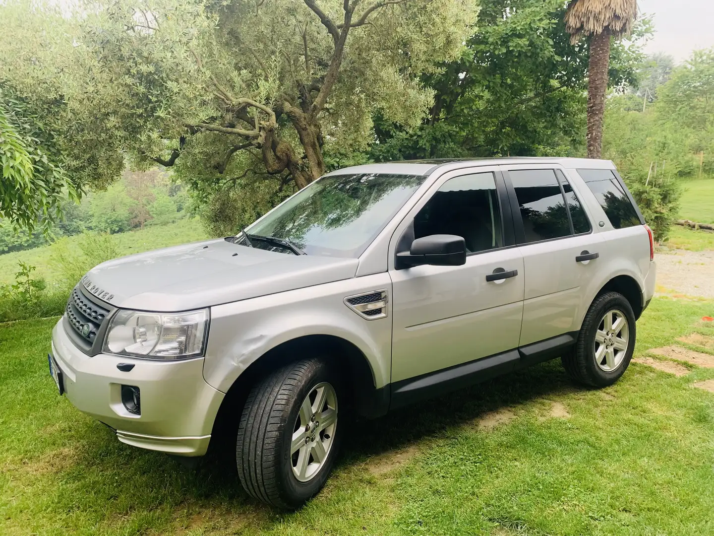 Land Rover Freelander 2.2 td4 S 150cv - 1