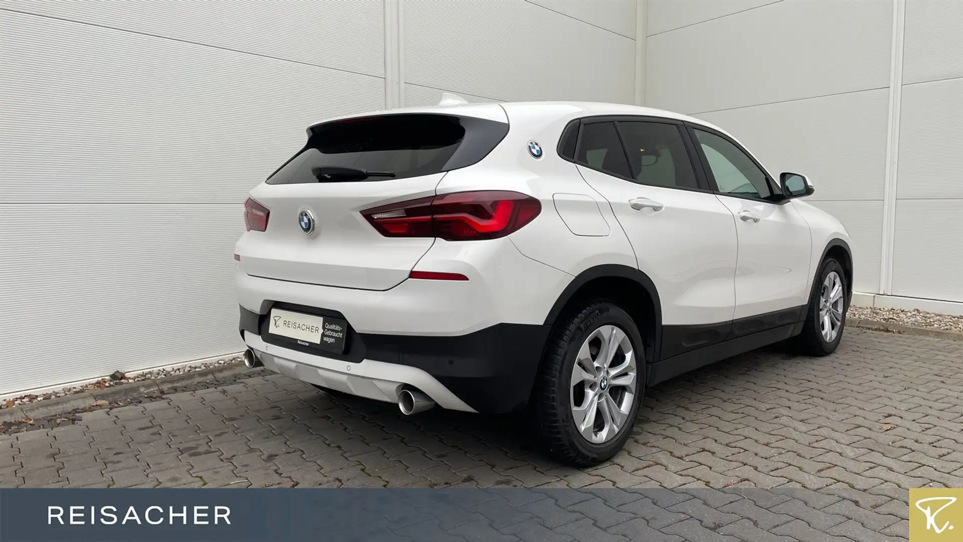 BMW X2 xDrive20d Advantage,AHK,LED Weiß - 2
