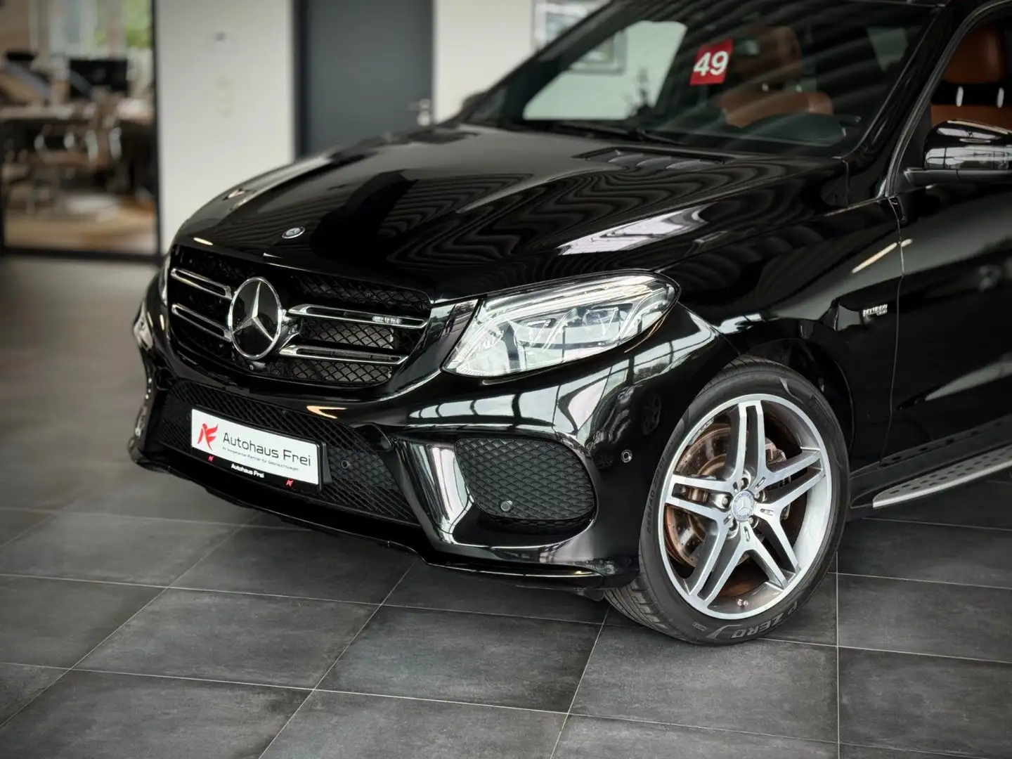 Mercedes-Benz GLE 43 AMG *H&K*360°*Panorama*Memory*Keyless* Schwarz - 2