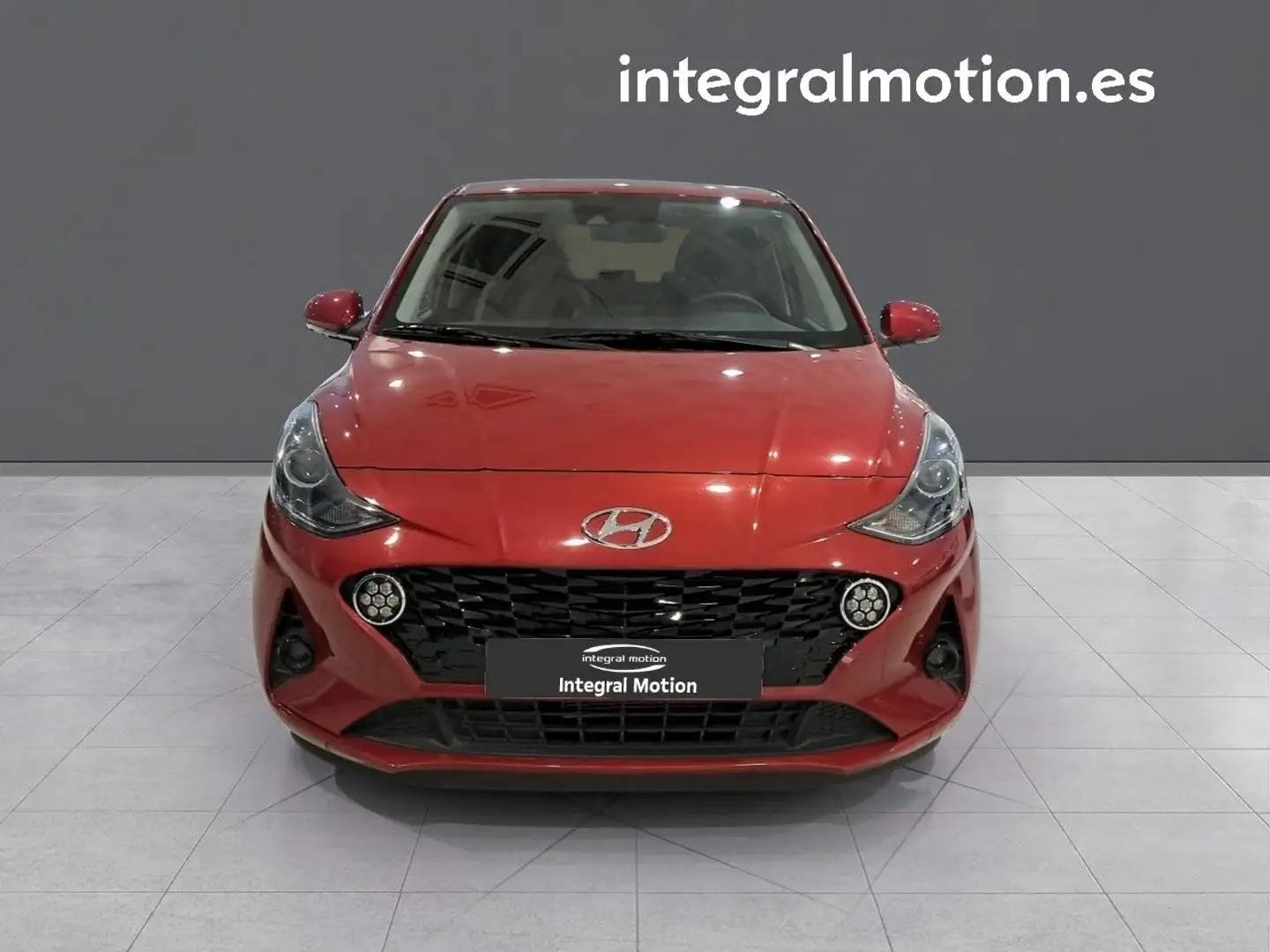 Hyundai i10 1.0 Tecno Rojo - 2