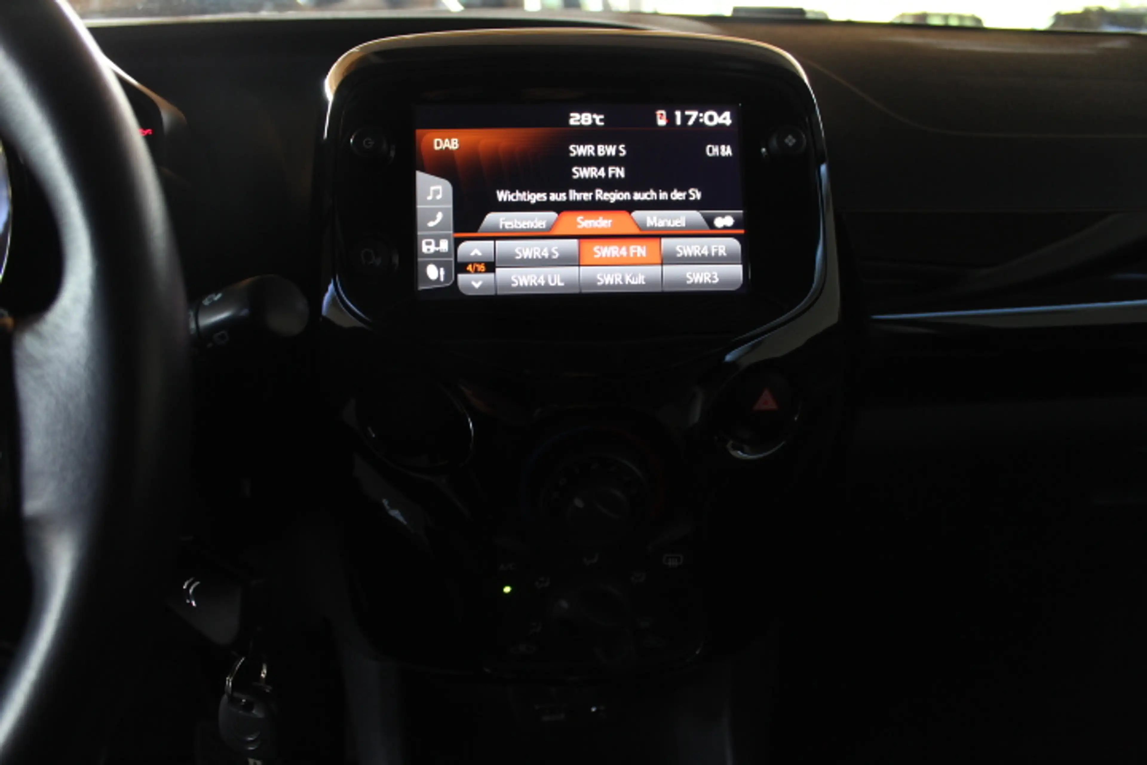 Citroen C1 1.0VTI SHINE  5-TÜRIG  SITZHEIZUNG RF-KAMERA 8-FACH BEREIFT — photo 6