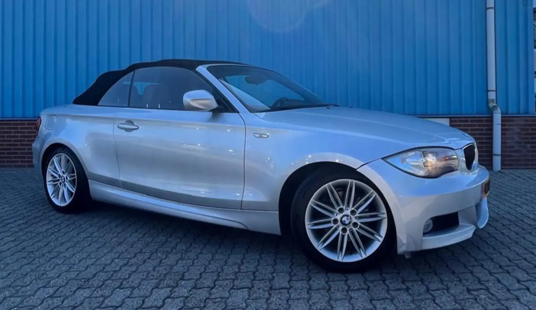 BMW 120 1-Serie (e87) 120i 170pk Aut. High Executive MOTOR Grijs - 2