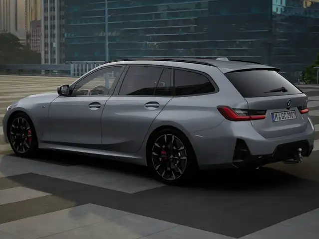 BMW 3 Series view 2
