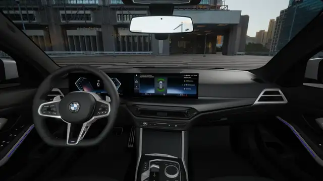 BMW 3 Series view 10