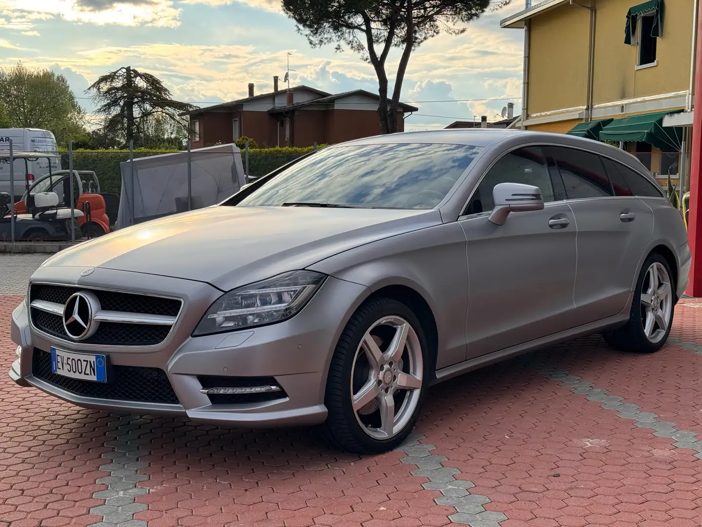 Mercedes-Benz CLS 350 CLS Shooting Brake 350 cdi be 4matic auto Gri - 2