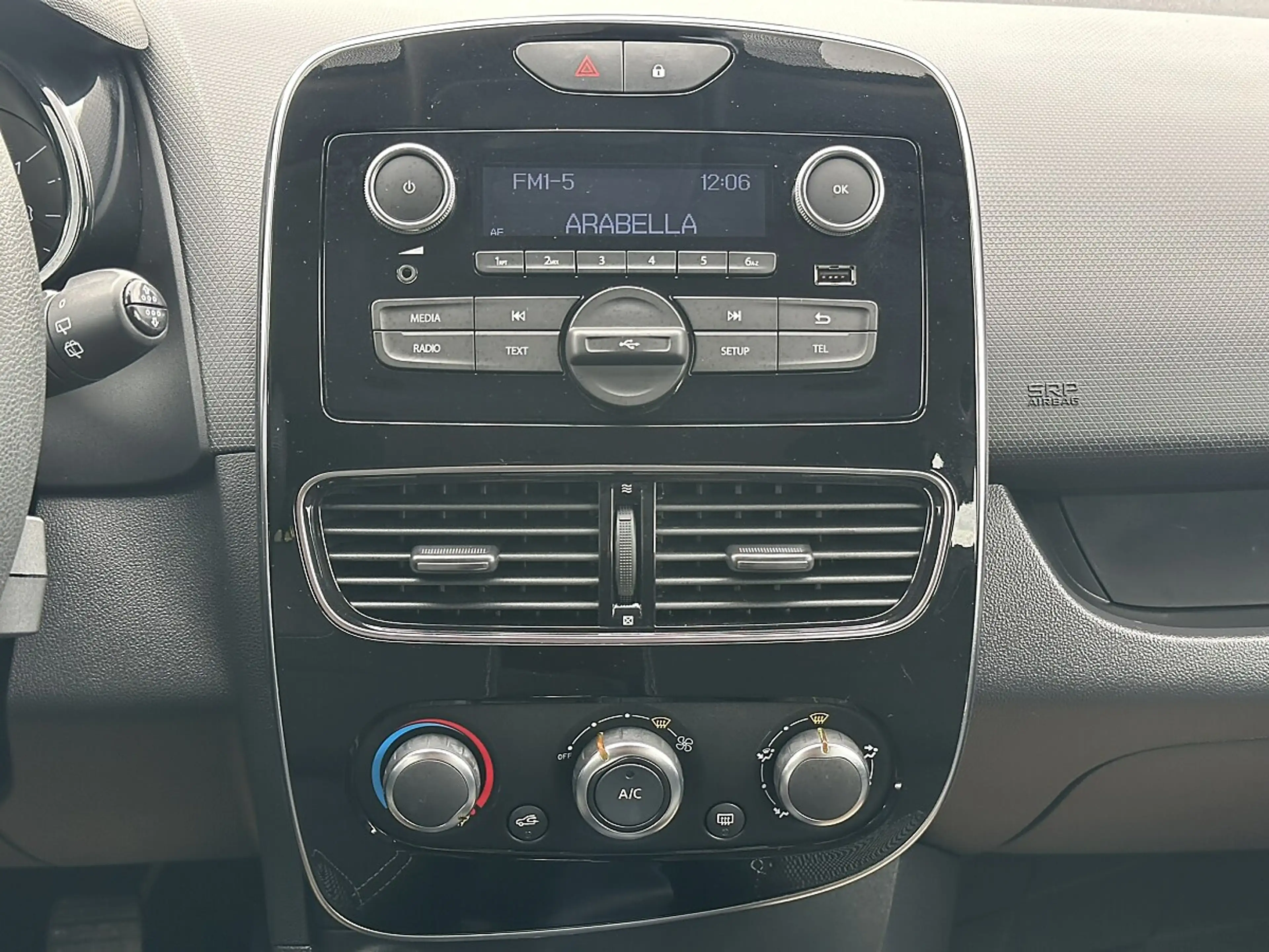 Renault Clio Life TCe 75 *VOLLSTÄNDIGE SERVICEHISTORIE* — photo 9