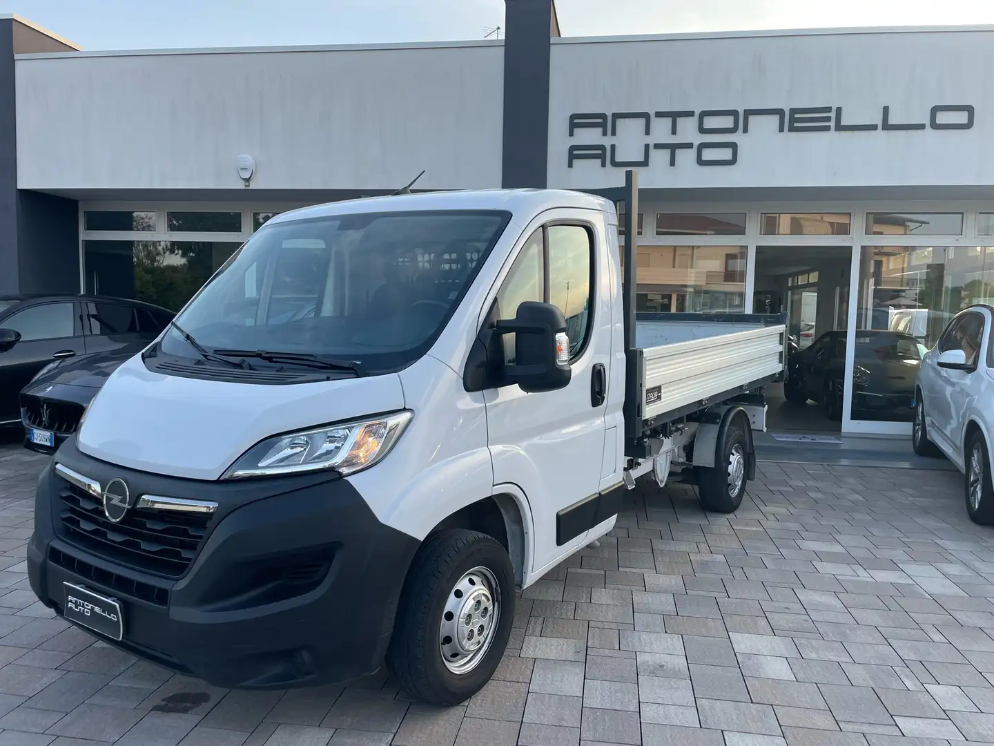 Opel Movano 140CV CASSONE RIBALTABILE TRILATERALE Bianco - 2
