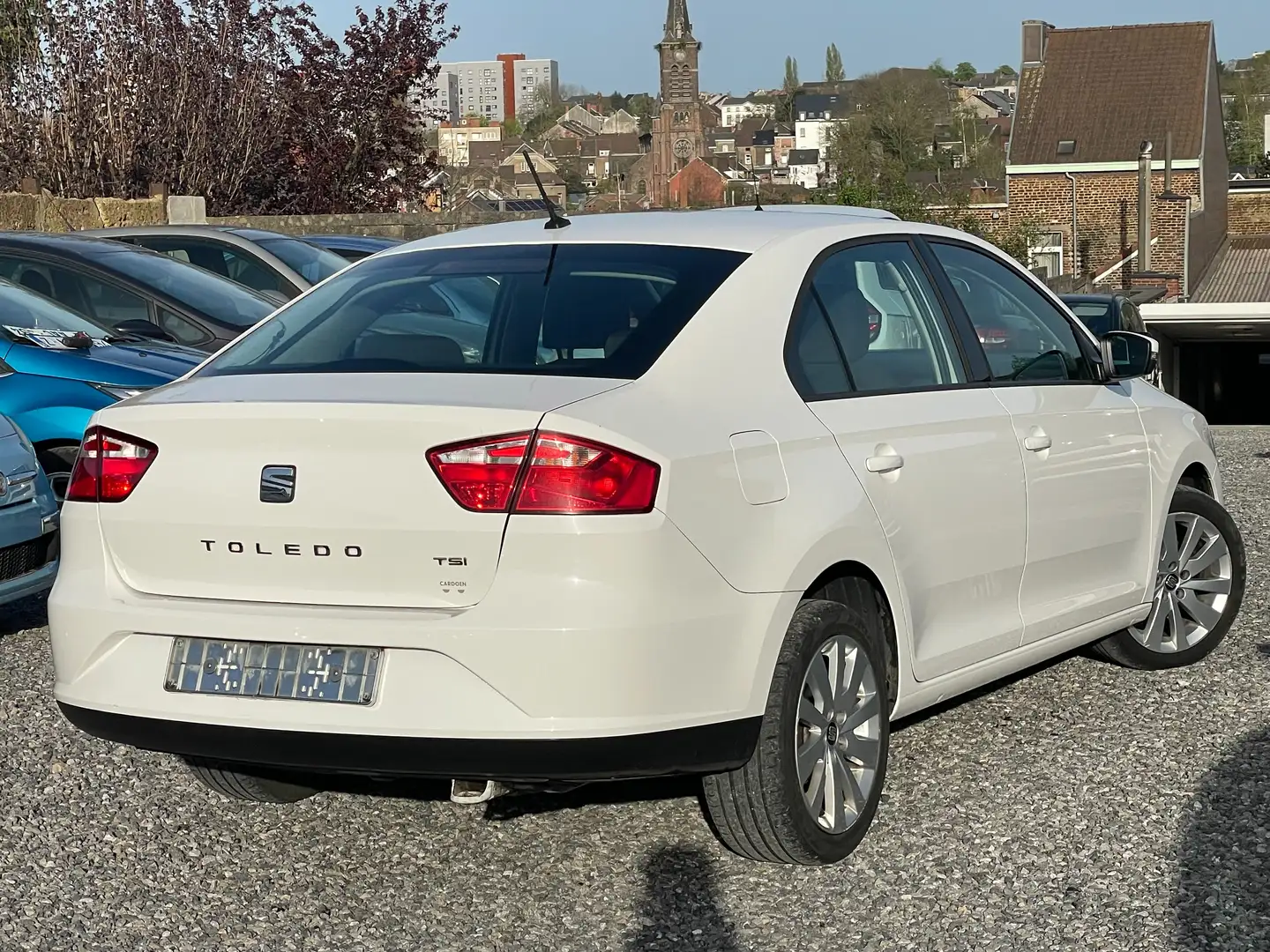 SEAT Leon SEAT Toledo 1.2 TSI Start & Stop Euro6 - Carnet Wit - 2