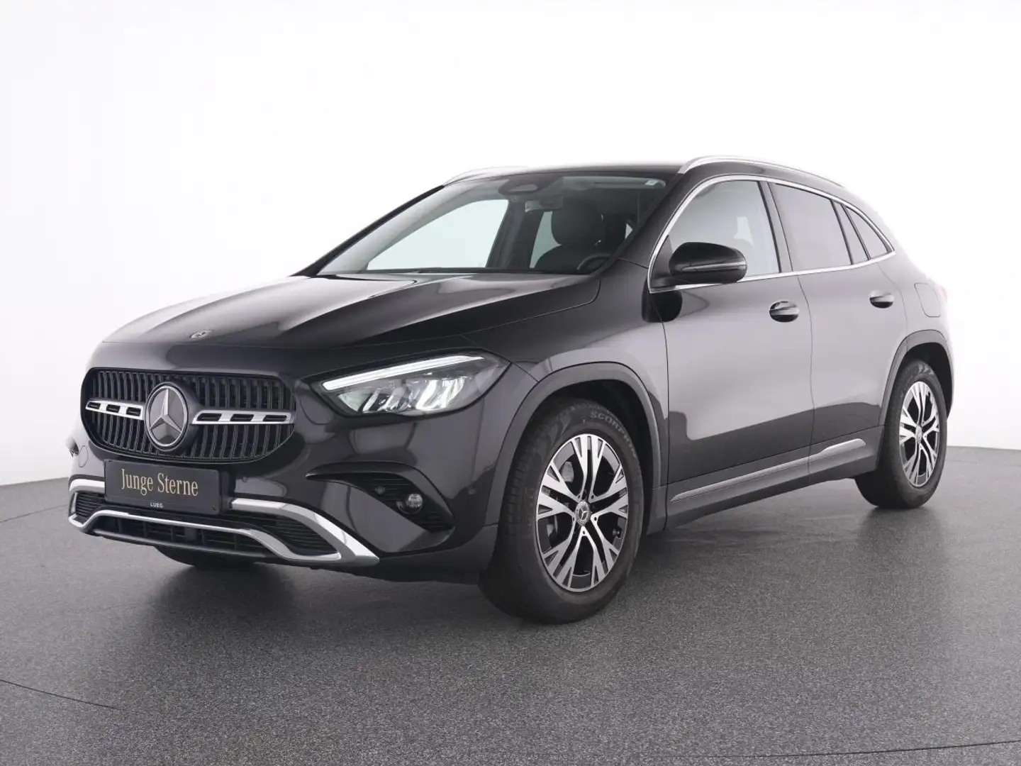 Mercedes-Benz GLA 180 Progressive+NavPrem+LED-HP+AHK+EHeck+RFK Negro - 2