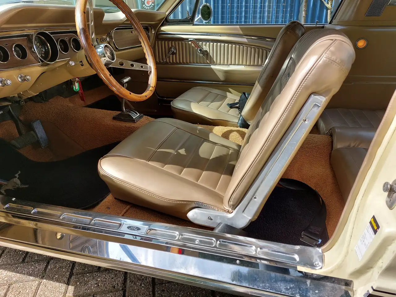 Ford Mustang 1965 Fastback 289 automaat, foto 11