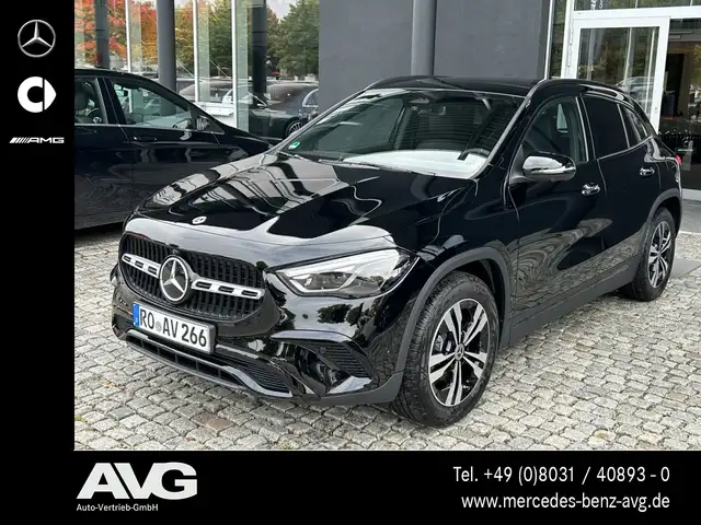 Mercedes-Benz GLA 200 GLA 200 Progressive Edition Pano AHK Multibeam LED