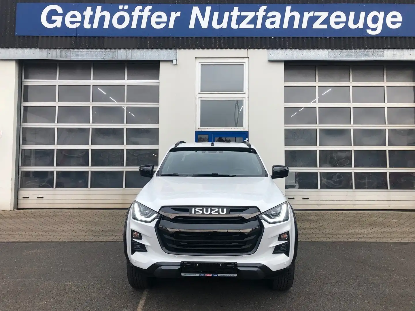 Isuzu D-Max Double Cab V-Cross AT +Sonderfarbe+ Blanco - 2