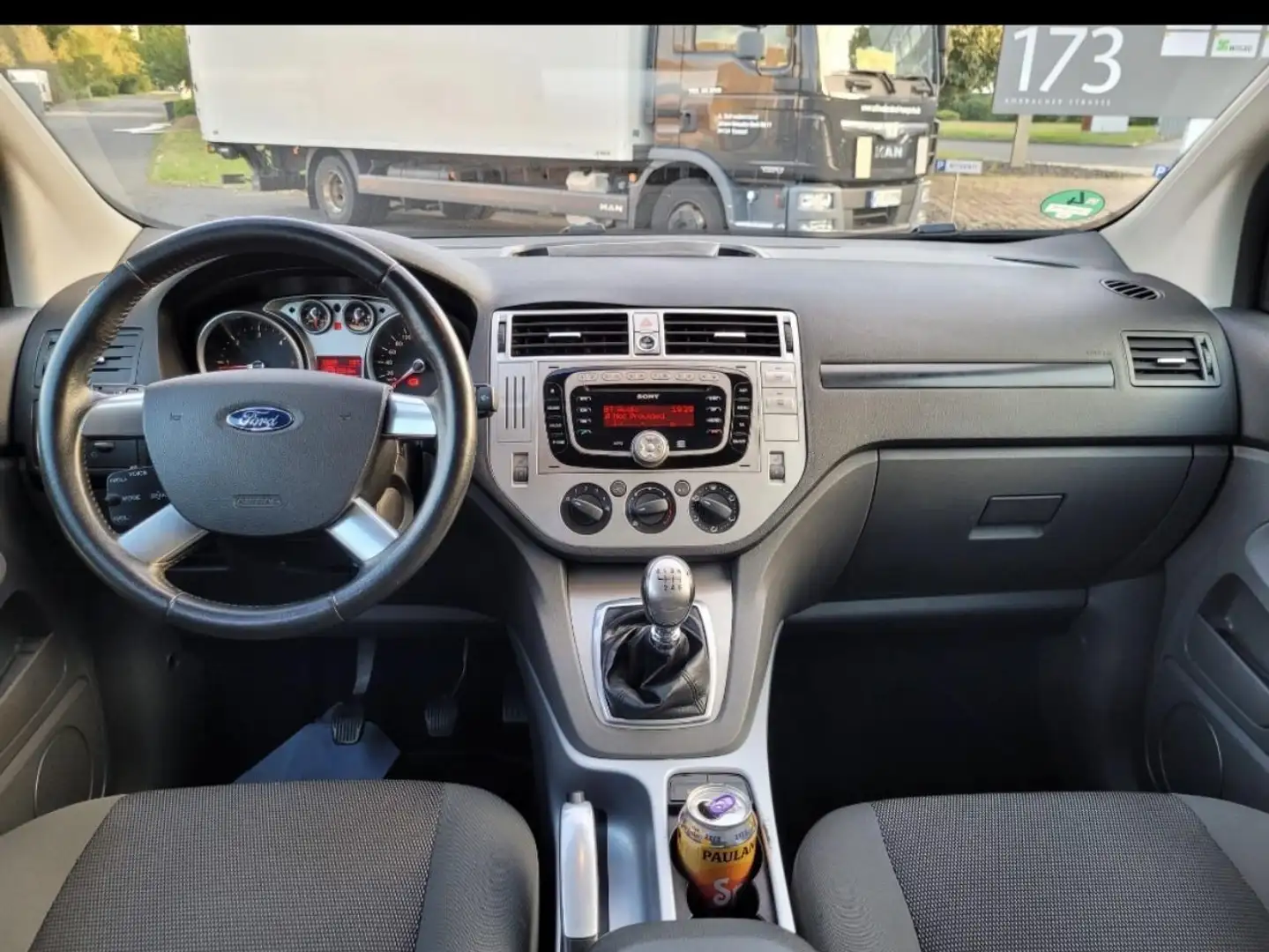 Ford Kuga Kuga Diesel 2.0 TDCi 2x4 Champions Edition Schwarz - 2