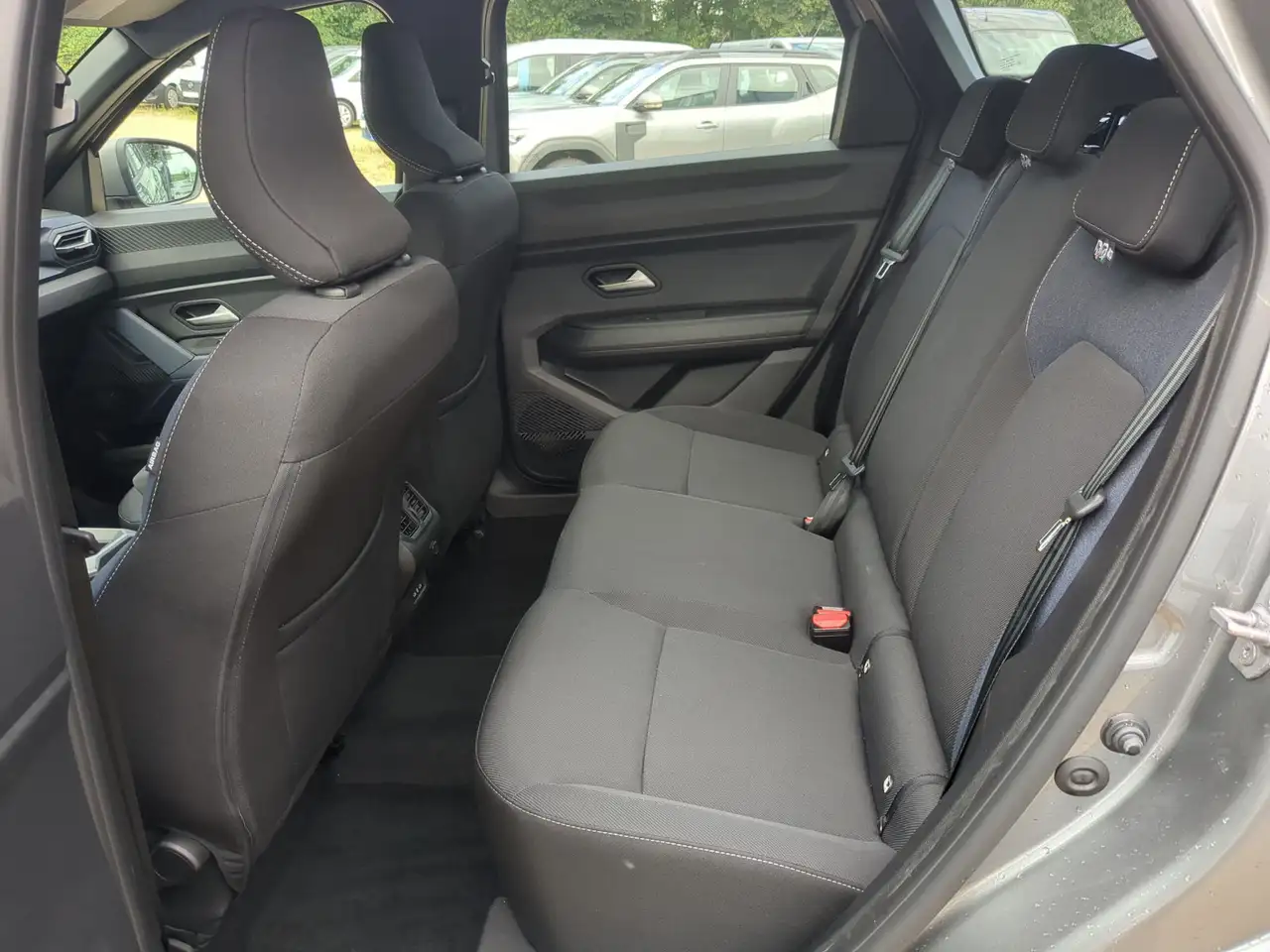 Dacia Bigster 2026 — фото 10