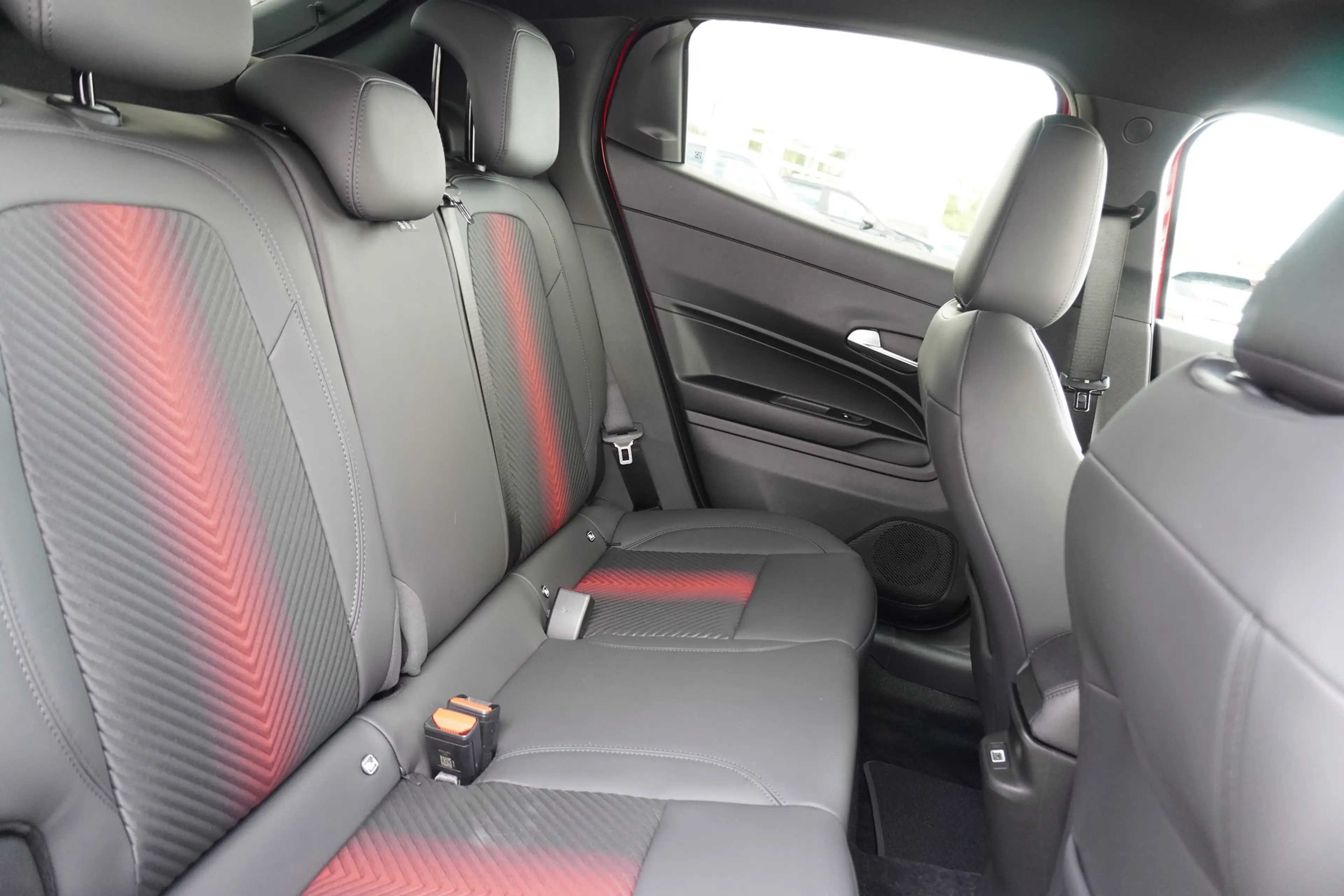 Alfa Romeo Junior Ibrida Speciale 1.2 VGT LED ACC Navi — photo 13