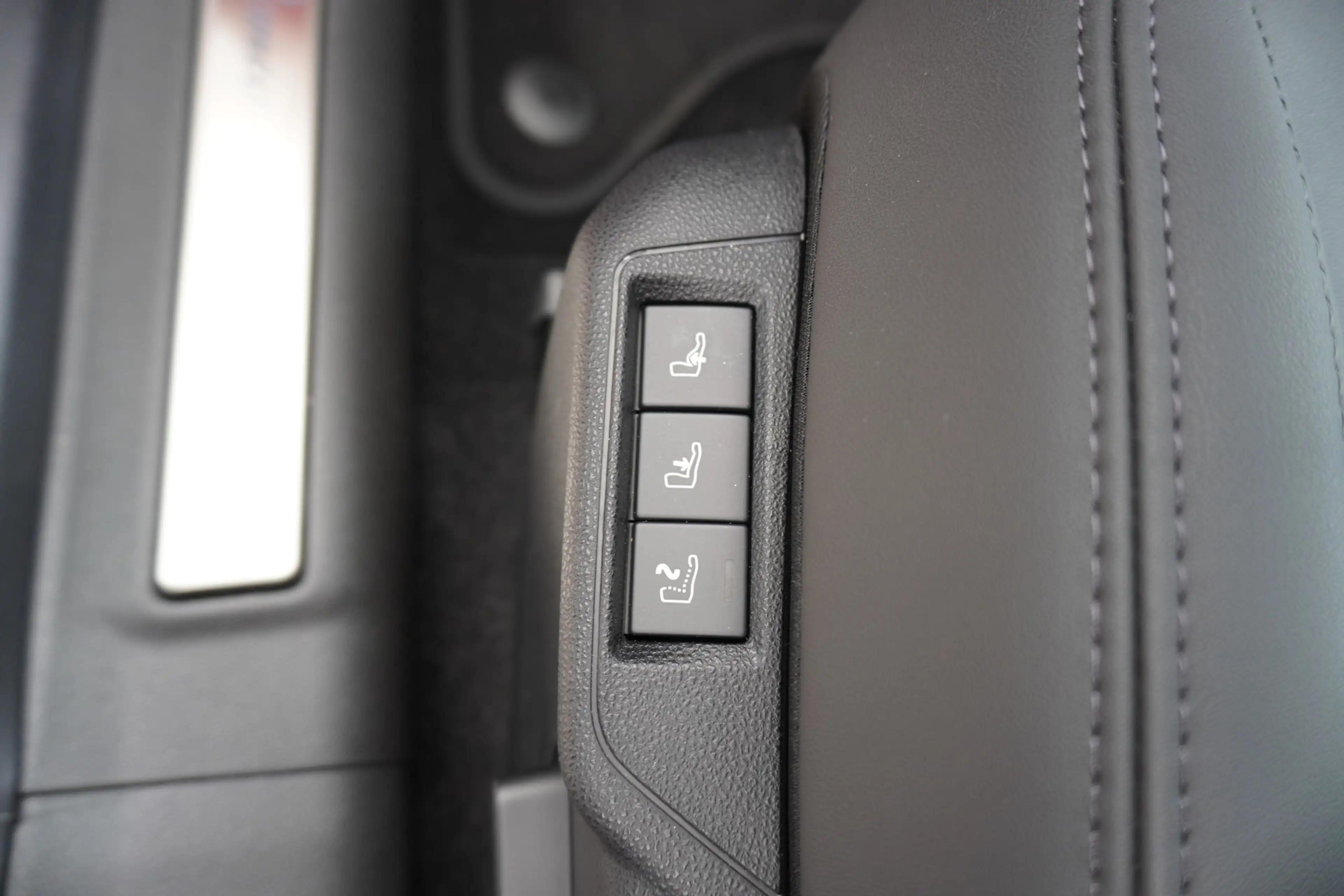 Alfa Romeo Junior Ibrida Speciale 1.2 VGT LED ACC Navi — photo 11