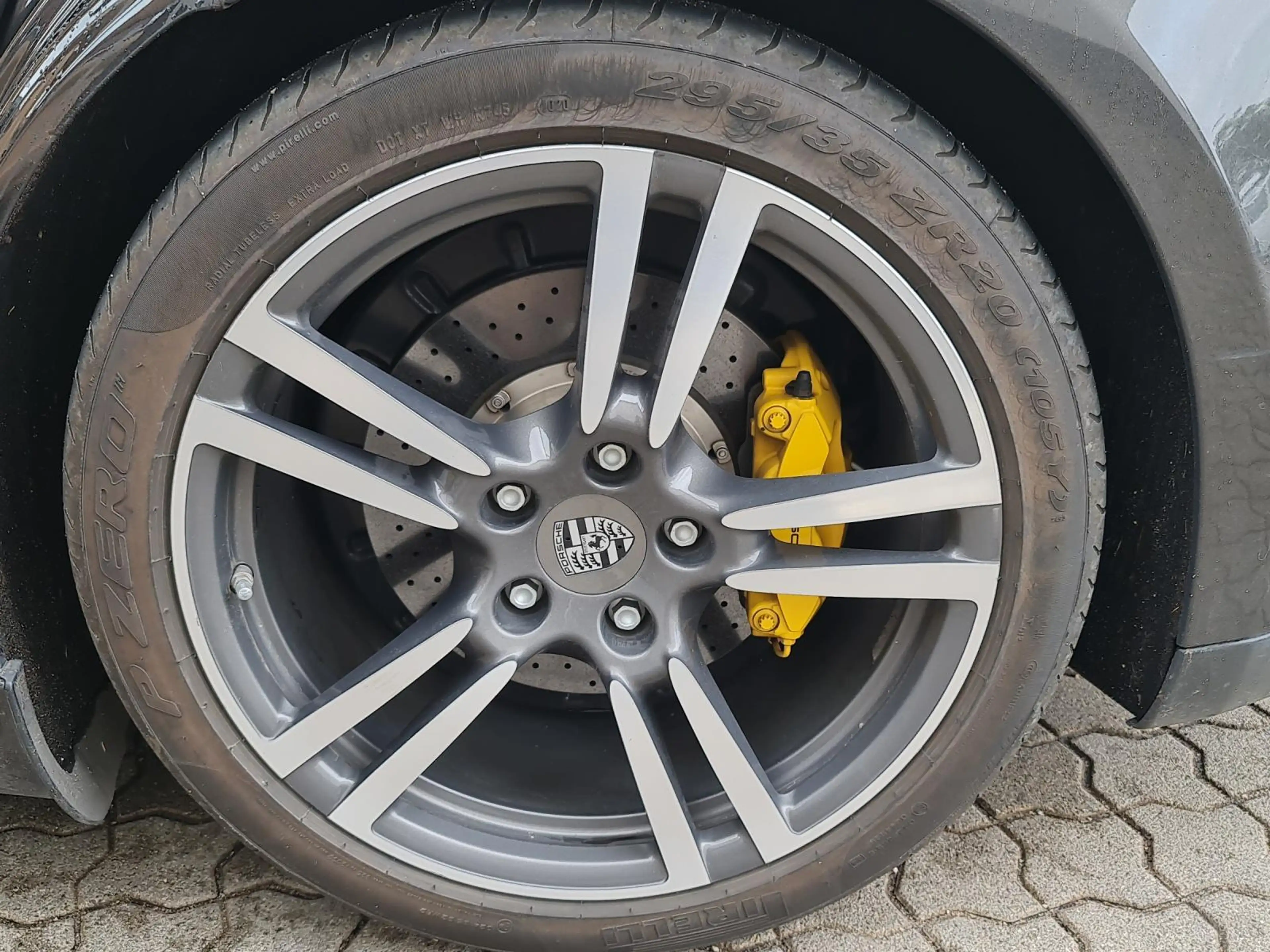 Porsche Panamera Turbo 4.8 V8 Turbo KAT Metallic — photo 15