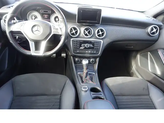 Mercedes-Benz A Class view 9