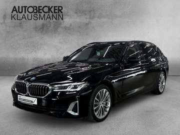 Luxury Line d xDrive Touring Park-Assistent