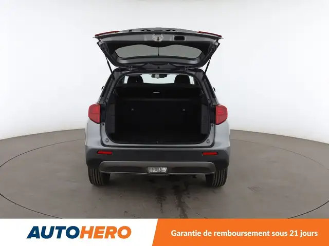 Suzuki Vitara view 16