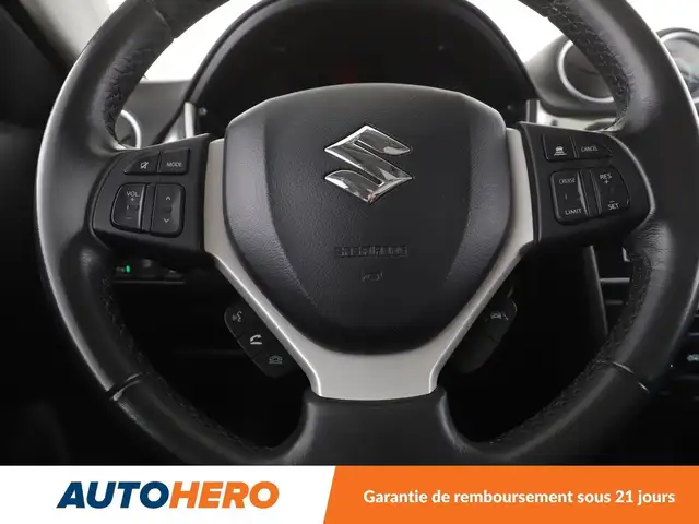 Suzuki Vitara view 19