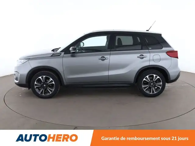 Suzuki Vitara view 3