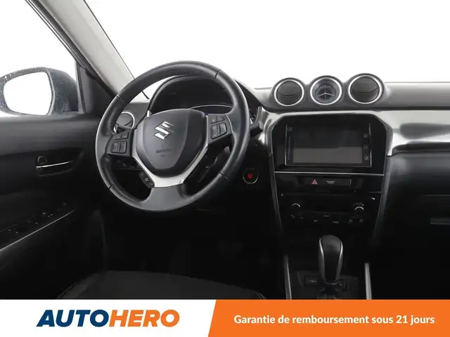 Suzuki Vitara view 13