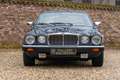 Jaguar XJ12 Sovereign "The timeless XJ series" Presented in We Blau - thumbnail 5