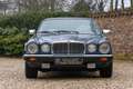 Jaguar XJ12 Sovereign "The timeless XJ series" Presented in We Blau - thumbnail 22