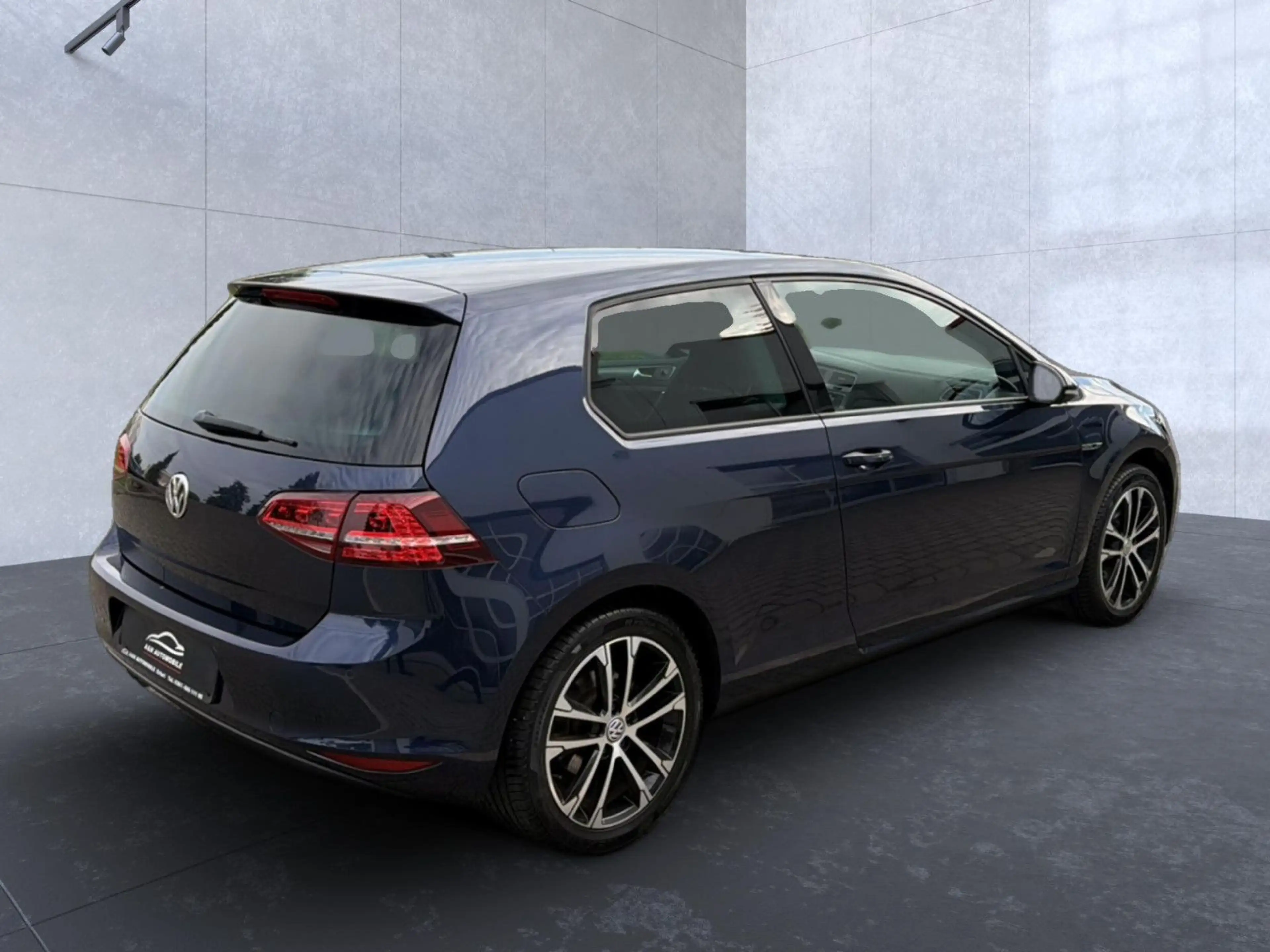 Volkswagen Golf VII Lim. Lounge+BI-XENON+KLIMAA.+PDC+ALU — photo 4