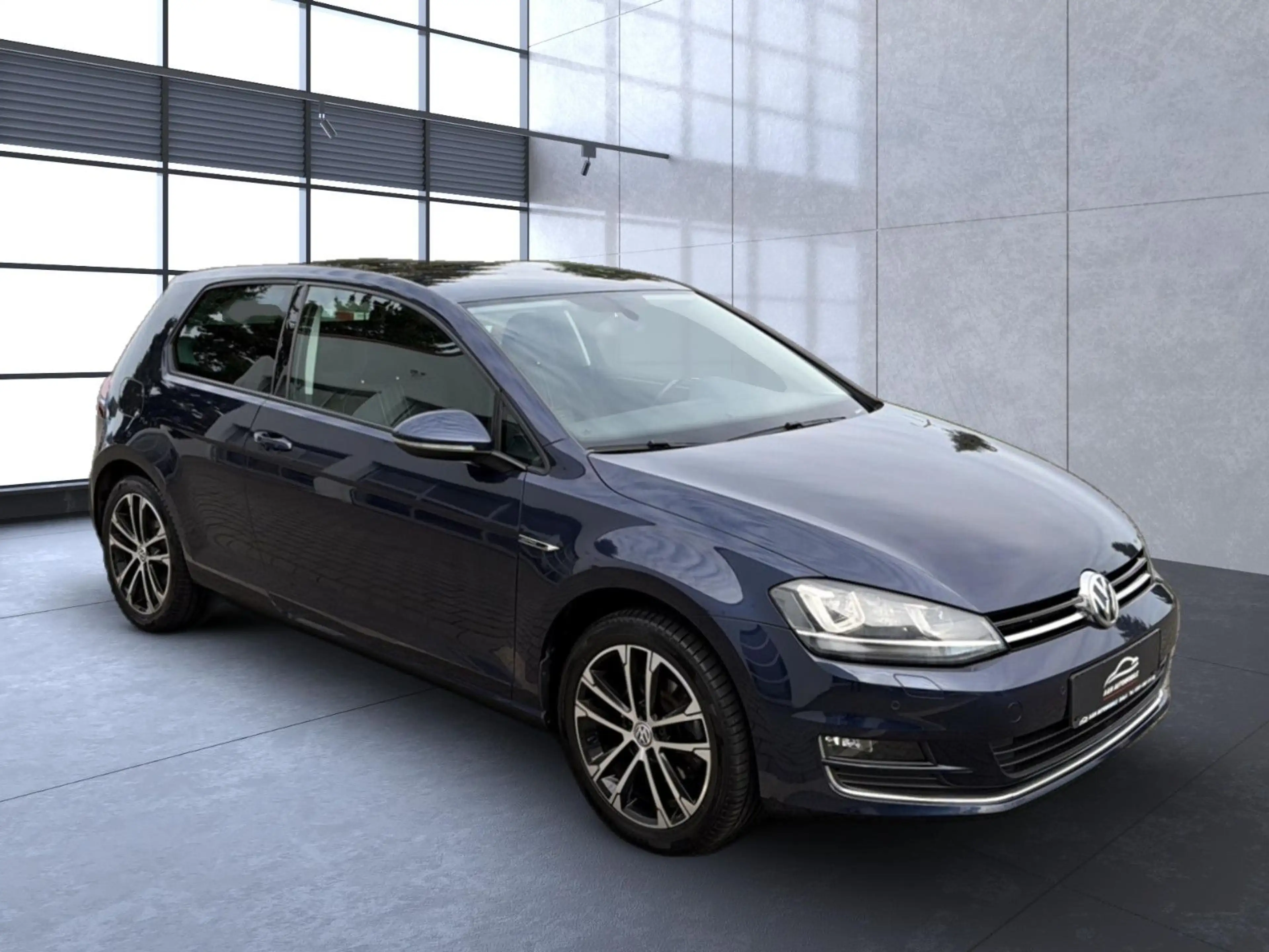 Volkswagen Golf VII Lim. Lounge+BI-XENON+KLIMAA.+PDC+ALU — photo 3