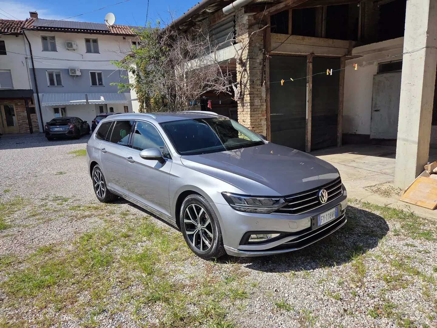 Volkswagen Passat Passat VIII 2020..2.0 tdi Executive 150cv dsg Сірий - 1