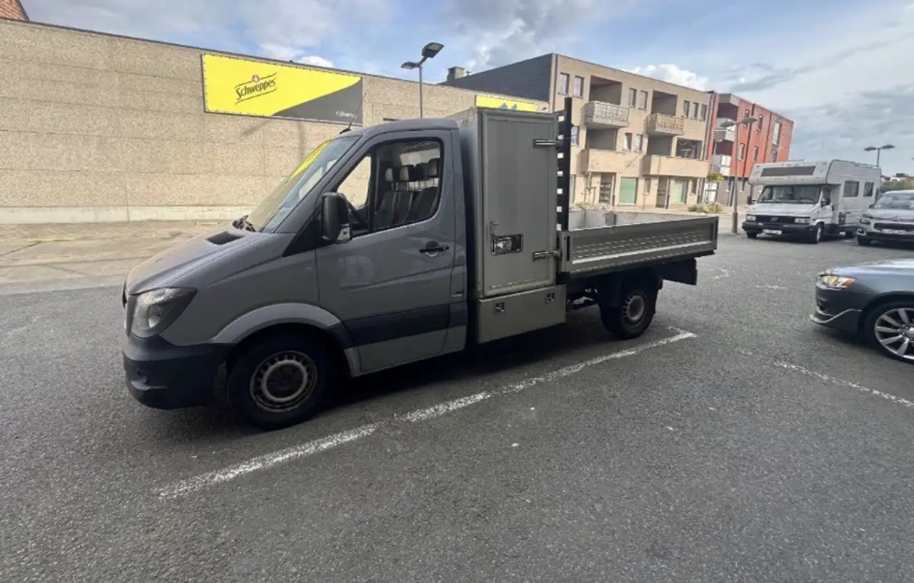 Mercedes-Benz Sprinter