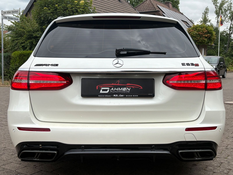 Mercedes-Benz E 63 AMG E 63 S AMG 4Matic T-Model/AMG PERFORM/612PS/PANO — photo 8