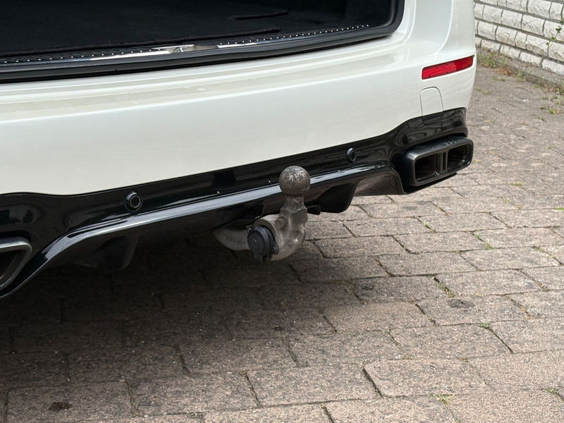 Mercedes-Benz E 63 AMG E 63 S AMG 4Matic T-Model/AMG PERFORM/612PS/PANO — photo 14