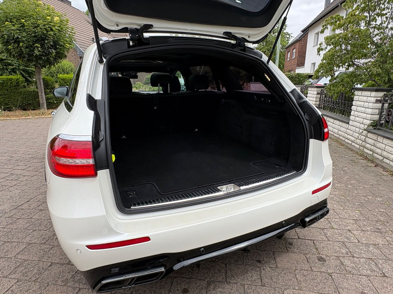 Mercedes-Benz E 63 AMG E 63 S AMG 4Matic T-Model/AMG PERFORM/612PS/PANO — photo 15