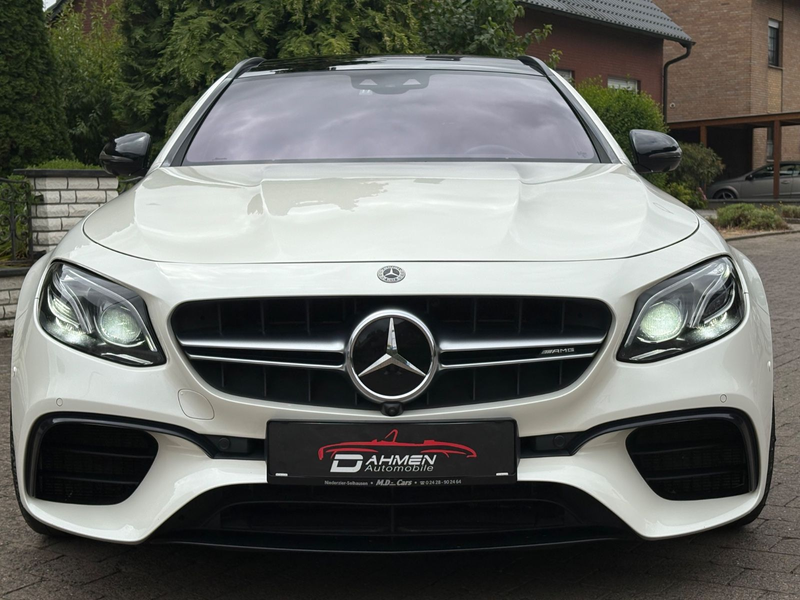 Mercedes-Benz E 63 AMG E 63 S AMG 4Matic T-Model/AMG PERFORM/612PS/PANO — photo 13