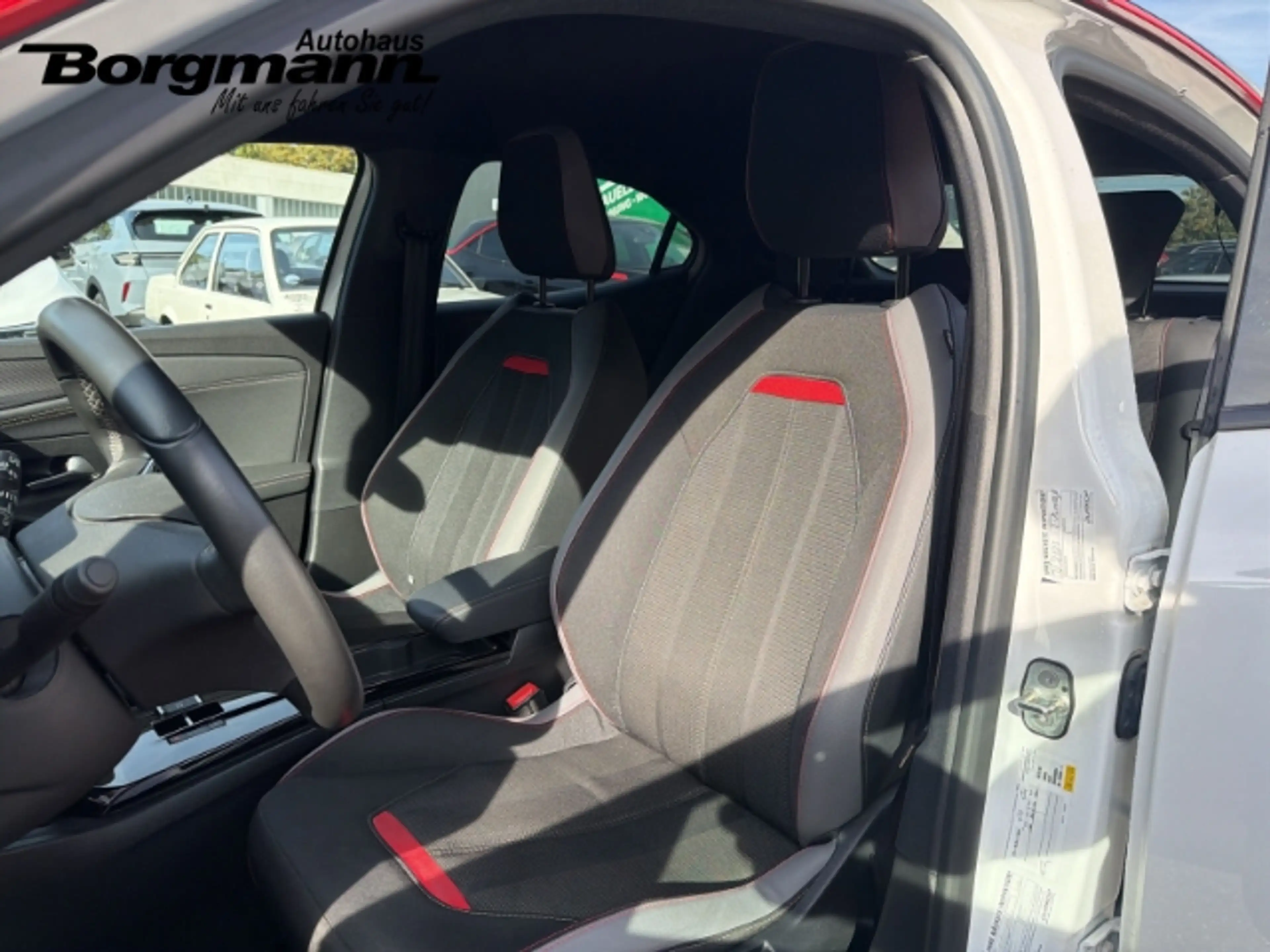 Opel Mokka-E GS-Line LED - PDC - Apple Carplay - Rückfahrkamera — photo 9