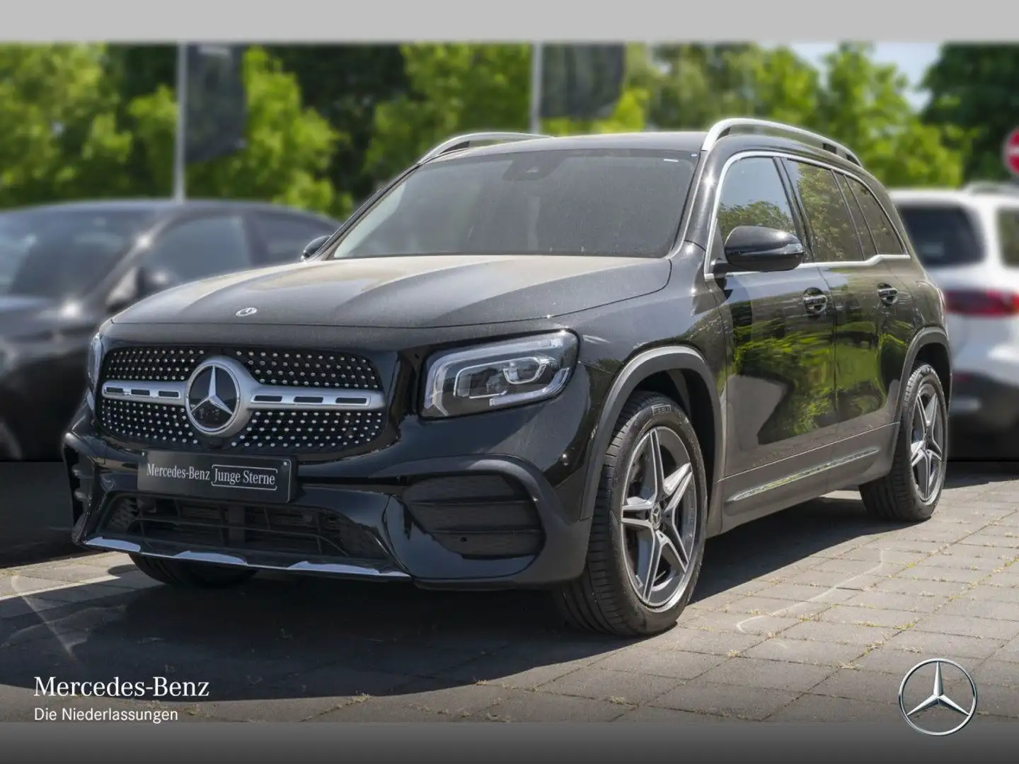 Mercedes-Benz GLB 220 d 4M AMG+LED+KAMERA+8G Schwarz - 2