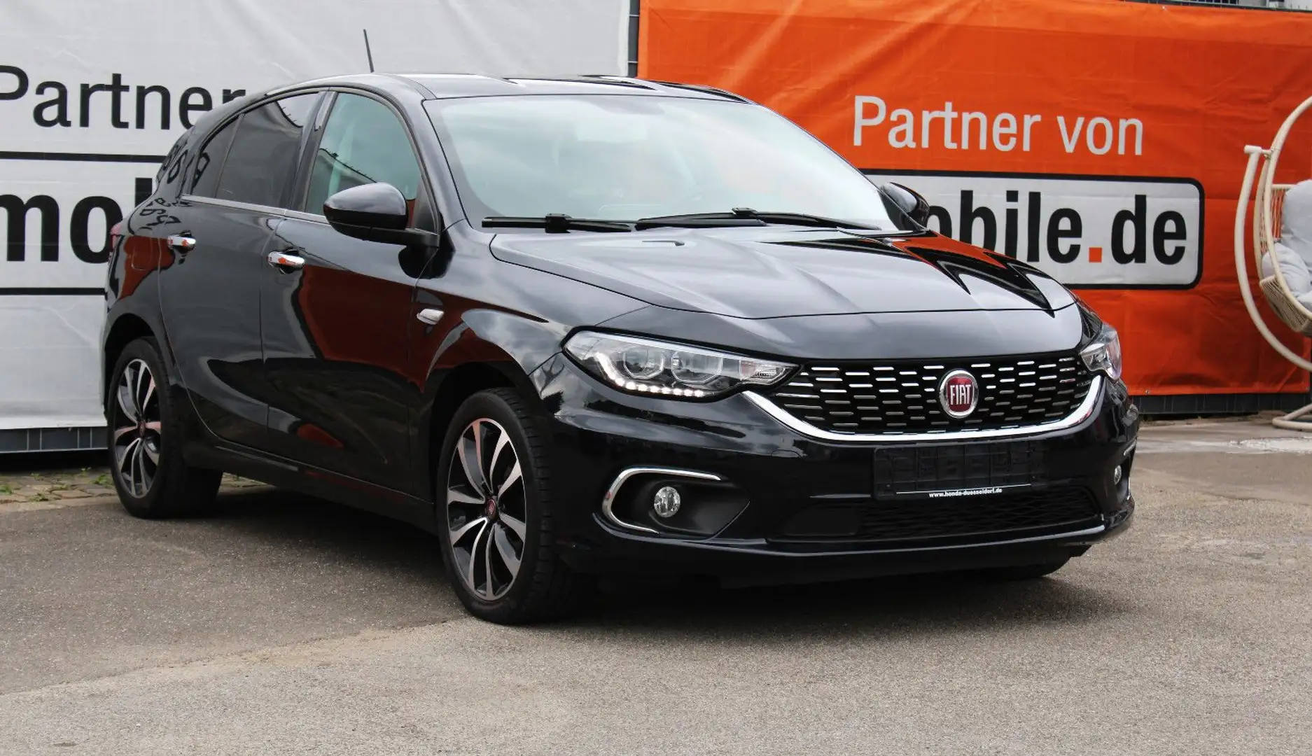 Fiat Tipo Lounge*Tüv&Inspektion Neu*Navi*LED*Sitzheiz Negro - 1