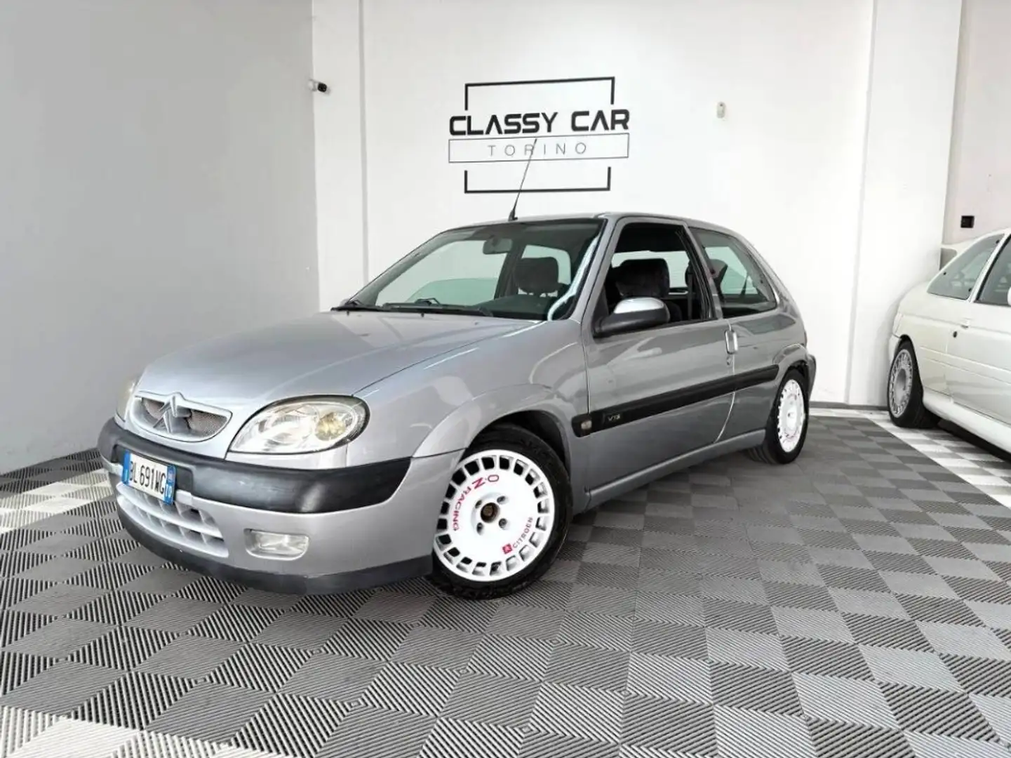 Citroen SAXO 1.6 16v Vts - MOTORE NUOVO - Plateado - 1