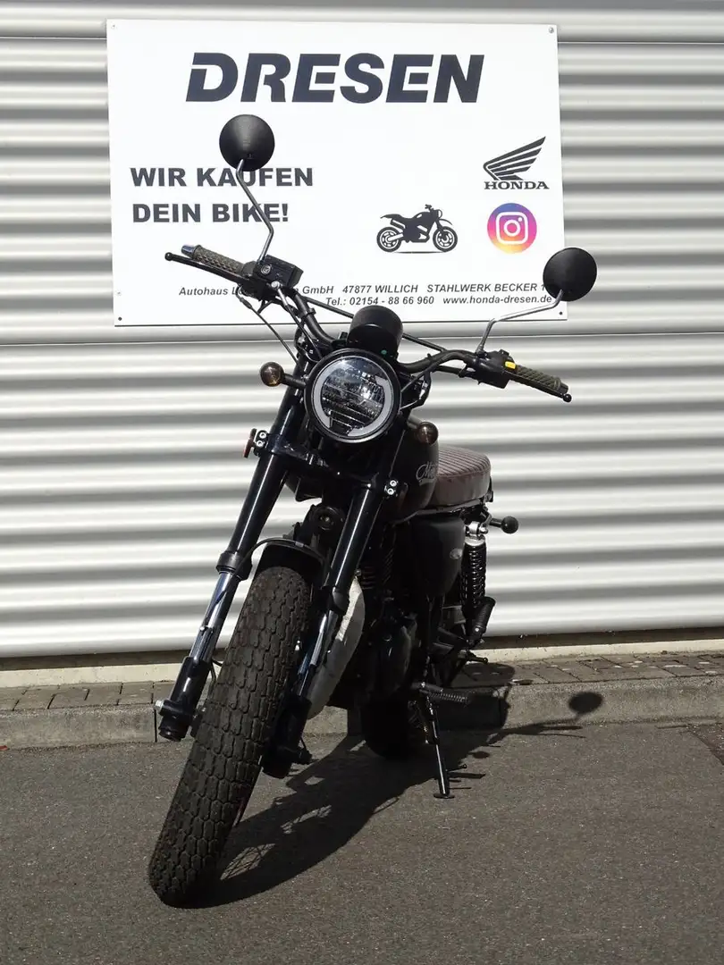 Mash 250 Two-Fifty ABS * 1.500KM  * Schwarz - 2