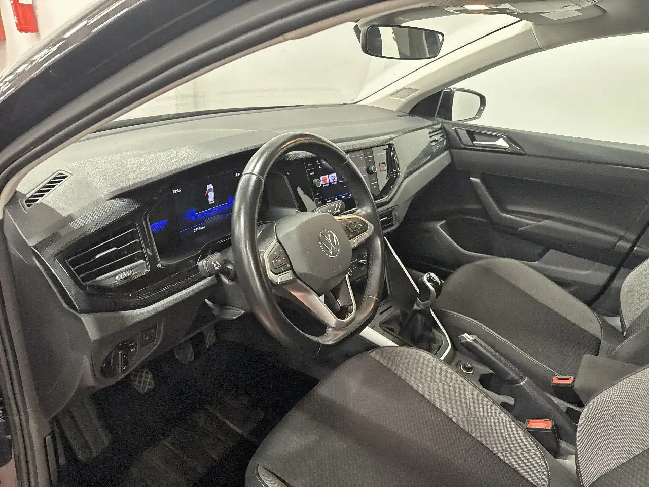 Volkswagen Polo 1.0 TSI Life 8