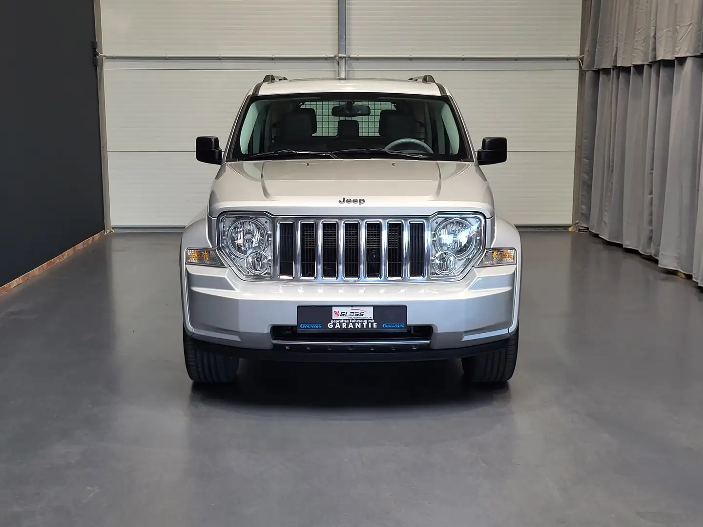 Jeep Cherokee 2.8CRD Limited Exclusive *Navi| Leder| AHK* Argintiu - 2